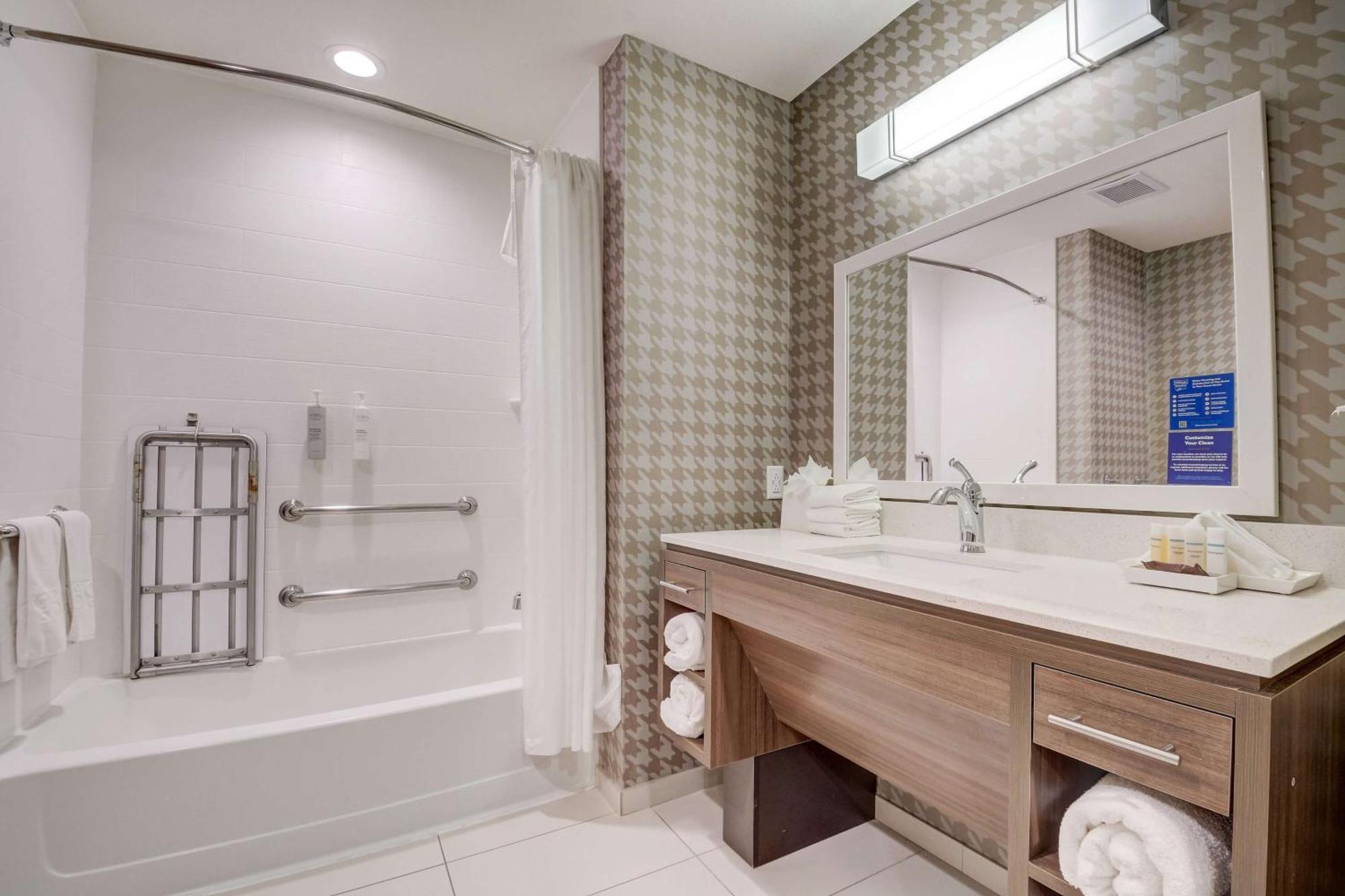 Home 2 Suites By Hilton Indianapolis Northwest Bagian luar foto